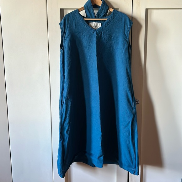 notPERFECTLINEN Dresses & Skirts - nPL sleeveless linen dress